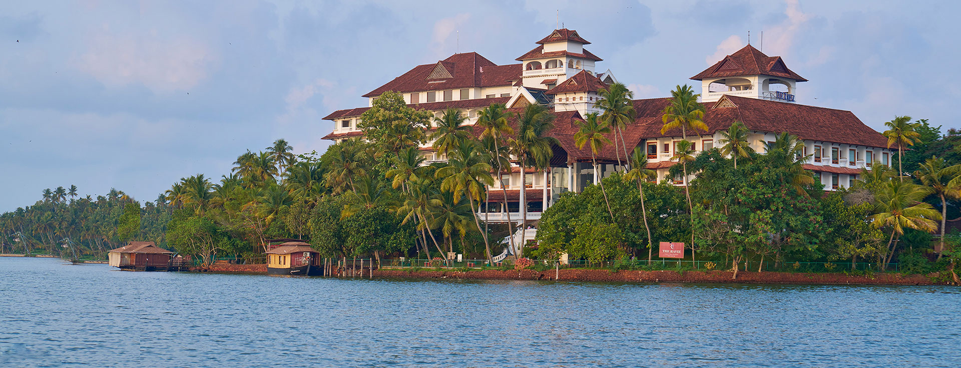 Backwater resorts in Kollam
