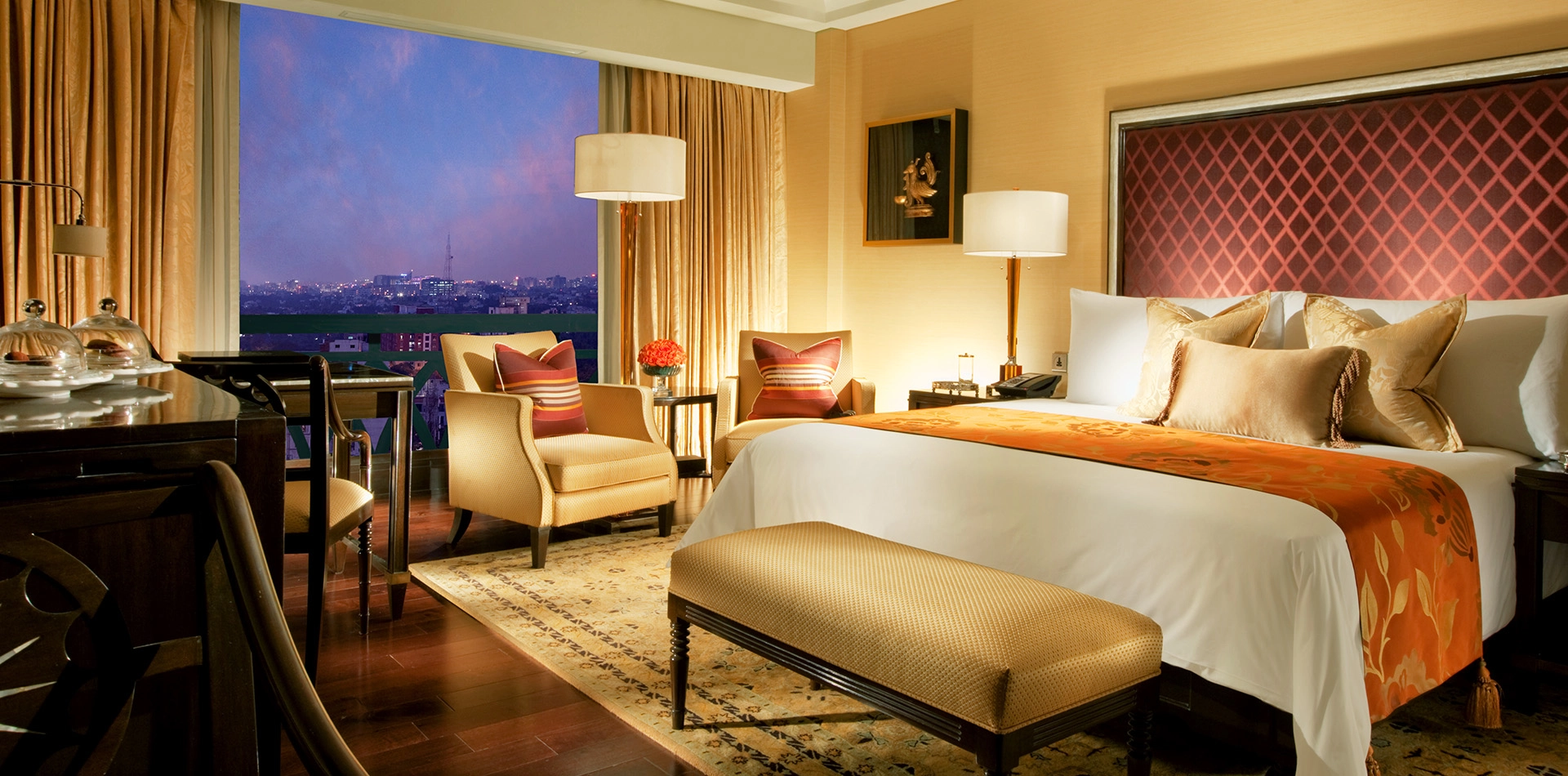 Grand Palace Room