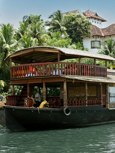 Houseboat cruising